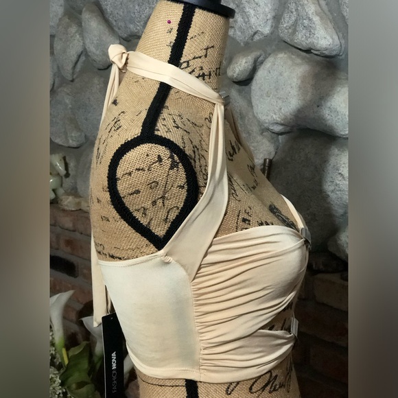 SOLD———Fashion Nova XS Cute Hater Top🌸 - Picture 2 of 6